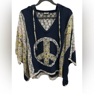 POL Blue Multicolor Hippie Boho Women's Flowy Top with Peace Sign Sz M BNWOT